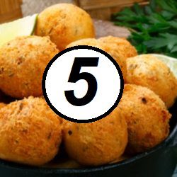 Bolinho de Bacalhau - (5 Unid)